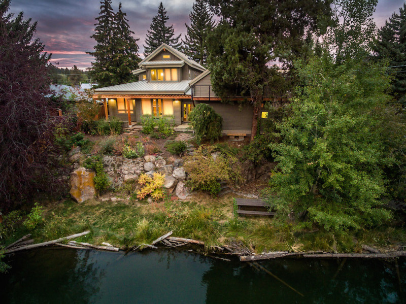 Custom Remodel and Addition along the river in Bend